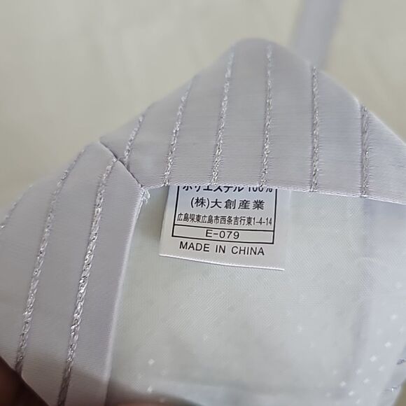 Vettorio Fratini Men's Sparkling Tie With Tie Pin White & Silver - Picture 5 of 16